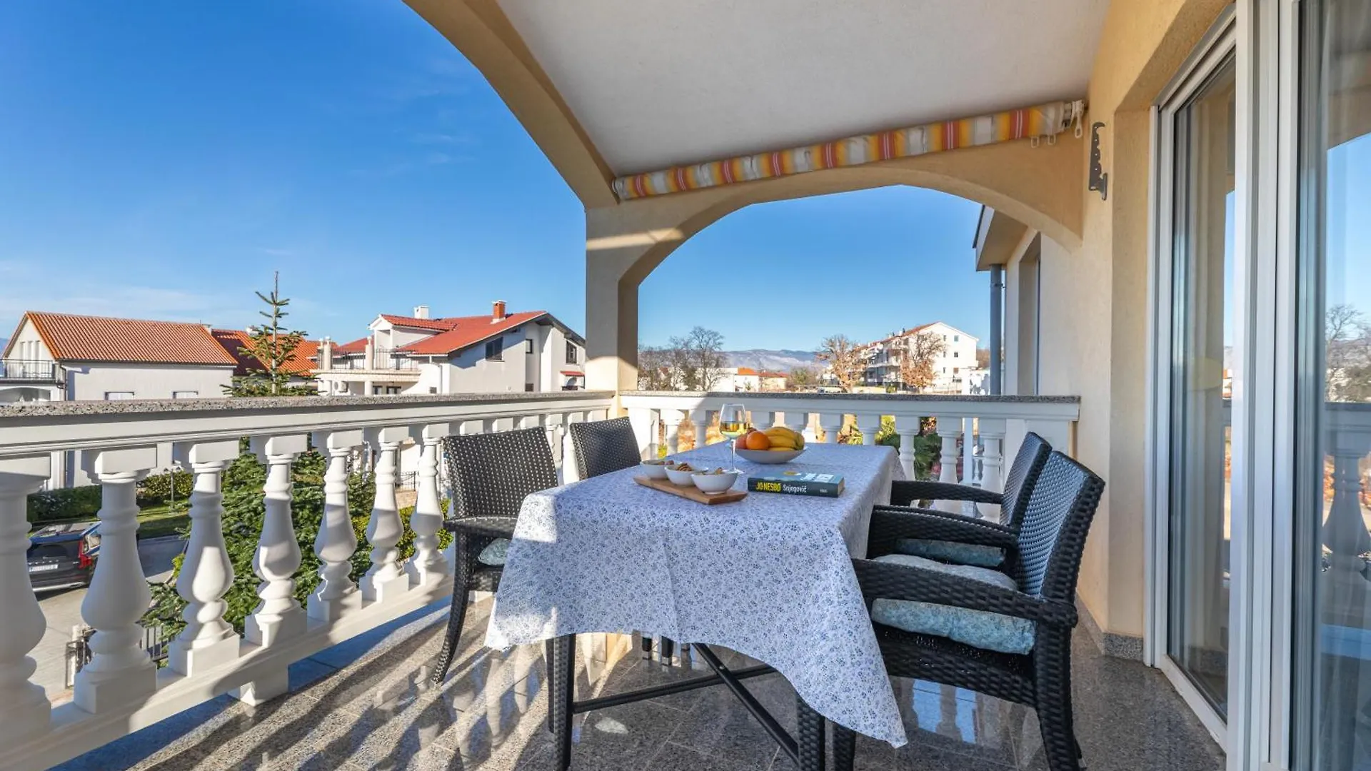 Guest house Ocean Hotel Njivice